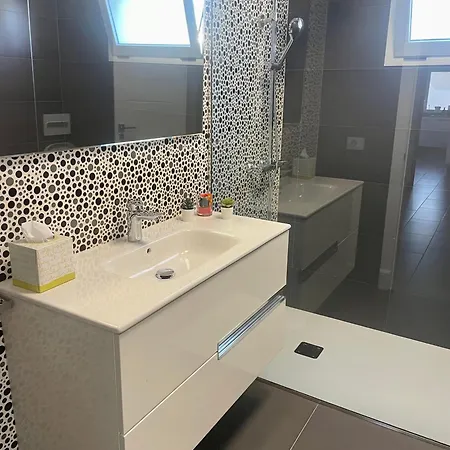 Grey By Vulcano Homes Vila Tahiche