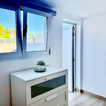Grey By Vulcano Homes ヴィラ