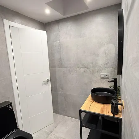 Grey By Vulcano Homes ヴィラ *