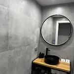 Grey By Vulcano Homes וילה